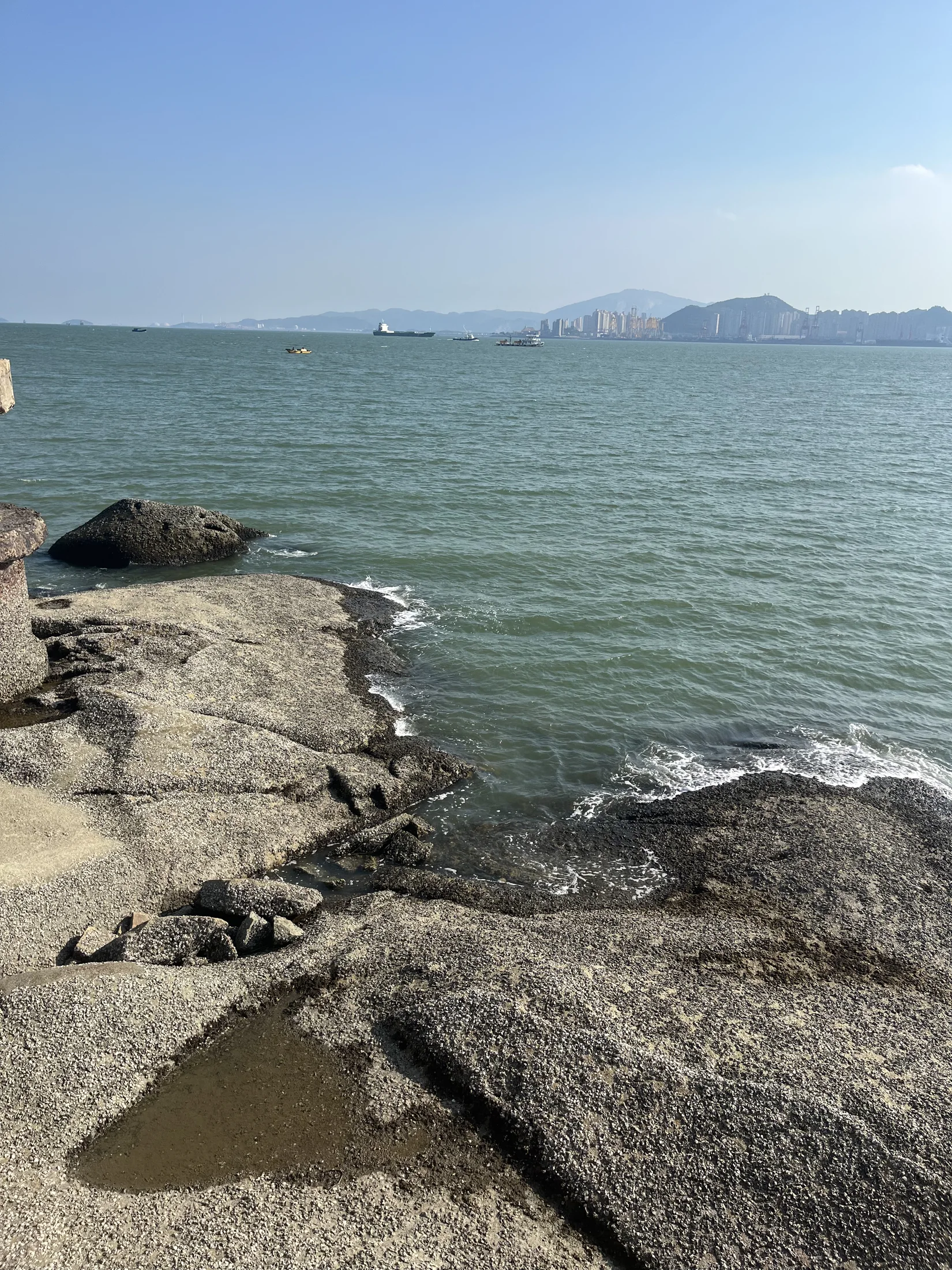 鼓浪屿石墙与绿植